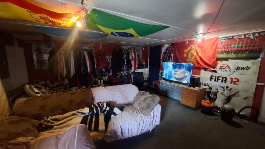 3 Bedroom Property for Sale in Strandfontein Village Western Cape